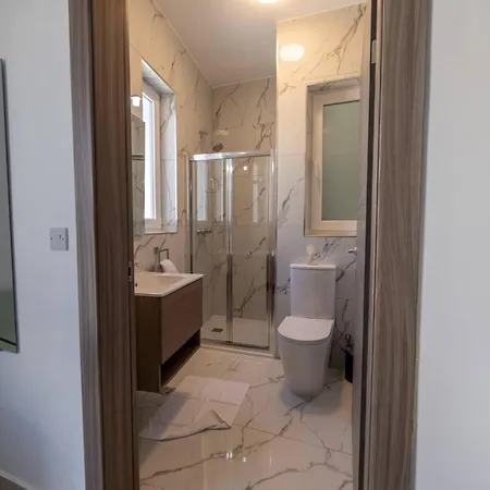 Swieqi Brand New 3bdr Flat - Spacious Getaway *
