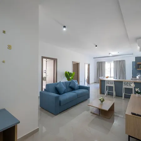 Swieqi Brand New 3bdr Flat - Spacious Getaway Apartment *