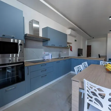 Swieqi Brand New 3bdr Flat - Spacious Getaway *